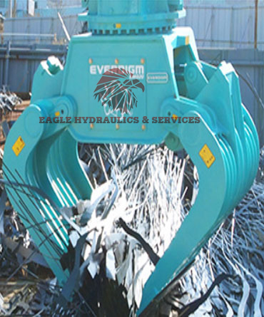 Excavator / Poclain Multi Processor Grabs